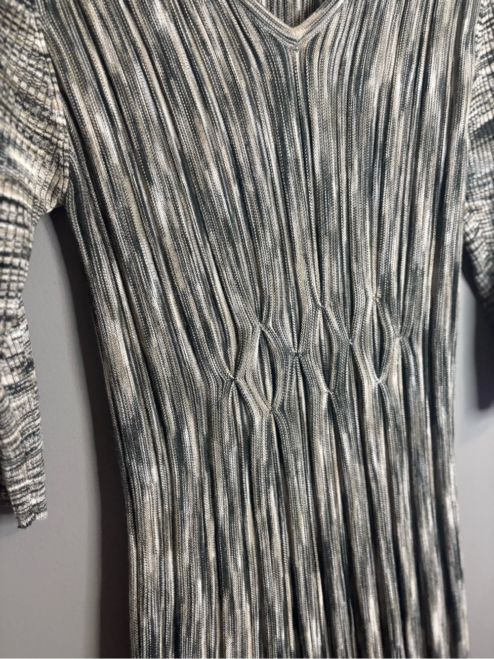 Connected Apparel Gray & Ivory Knit Fit & Flare Dress Size Large - Picture 6 of 9